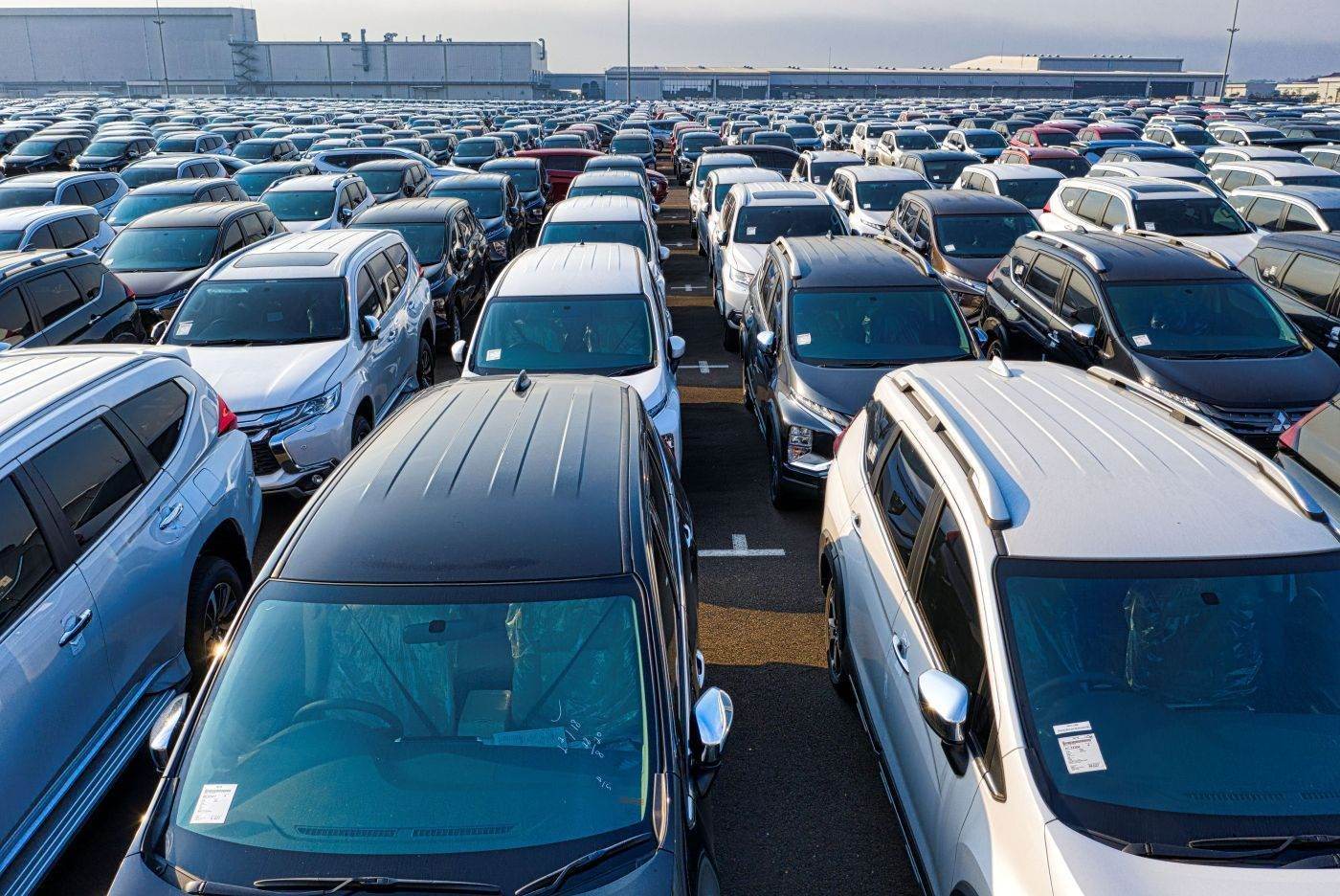 Marea Britanie refuză să adopte tarifele UE asupra vehiculelor chinezești pentru a-și proteja interesele