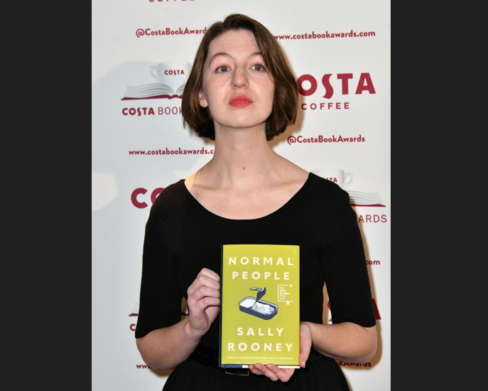 Restricții legale în Regatul Unit: Cărțile scriitoarei Sally Rooney sunt retrase de la vânzare