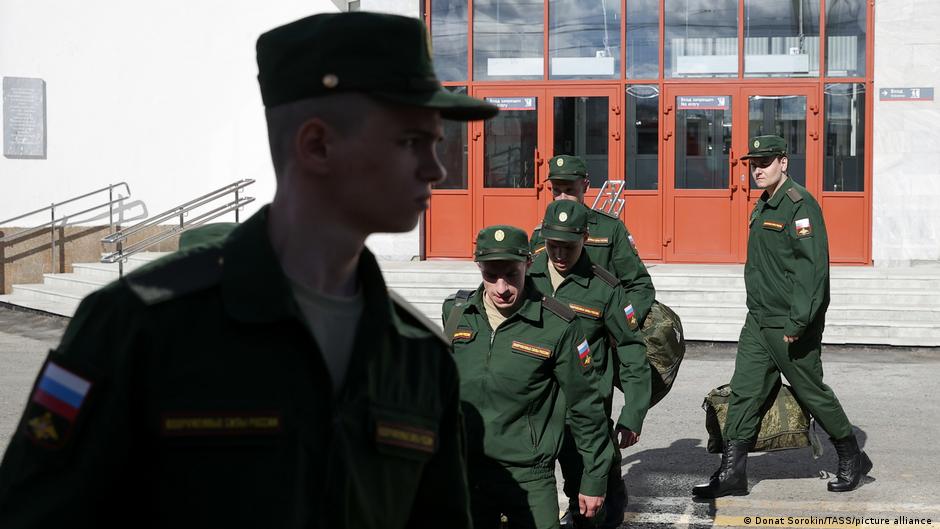Putin neagă iminența unei noi mobilări în Rusia, în timp ce semnele de pregătire sunt raportate de cetățeni