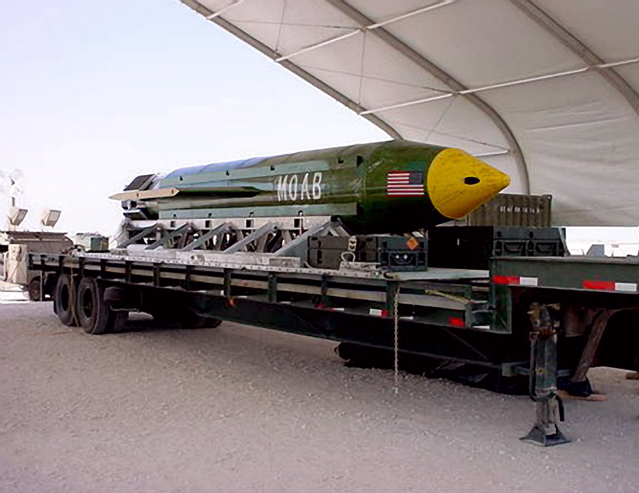 Armata SUA pregătește scenarii de atac asupra Iranului cu bomba MOAB