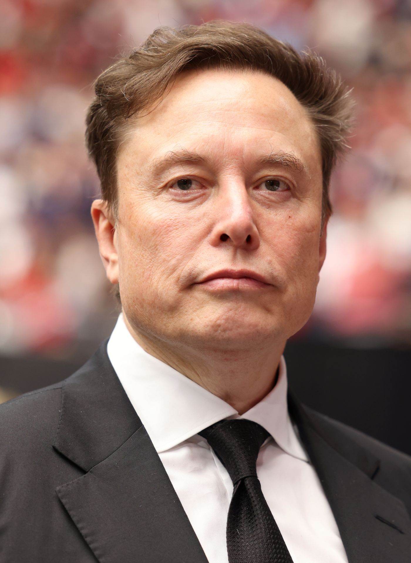 Elon Musk solicită demisia lui Zelenski pe fondul disputelor privind serviciile de comunicații prin satelit