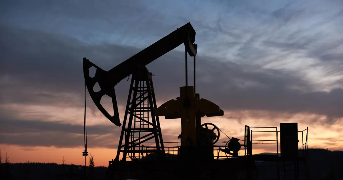Rusia anticipează o creștere de 10% a veniturilor din sectorul energetic în luna octombrie