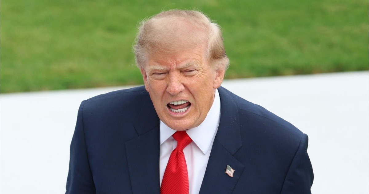Donald Trump critică Ucraina pentru atacurile asupra rafinăriilor rusești și impactul asupra prețurilor la energie
