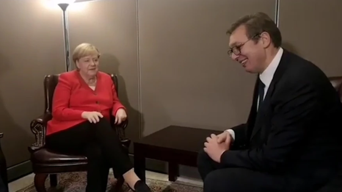Relația dintre Angela Merkel și Aleksandar Vucic: detalii despre presiunea sancțiunilor față de Rusia