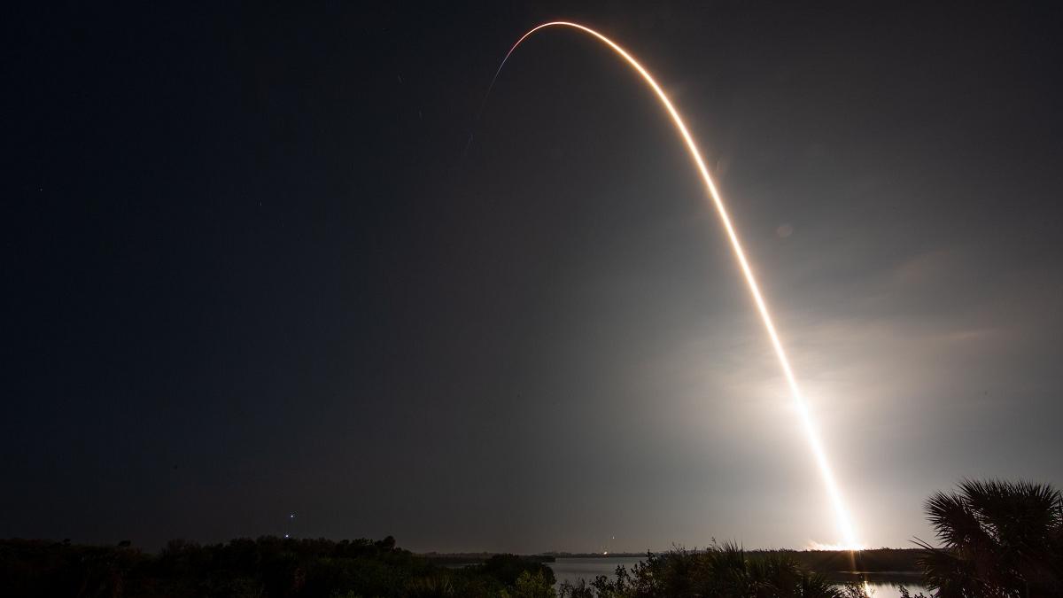 Dependența de Starlink devine o vulnerabilitate strategică pentru Europa și Ucraina