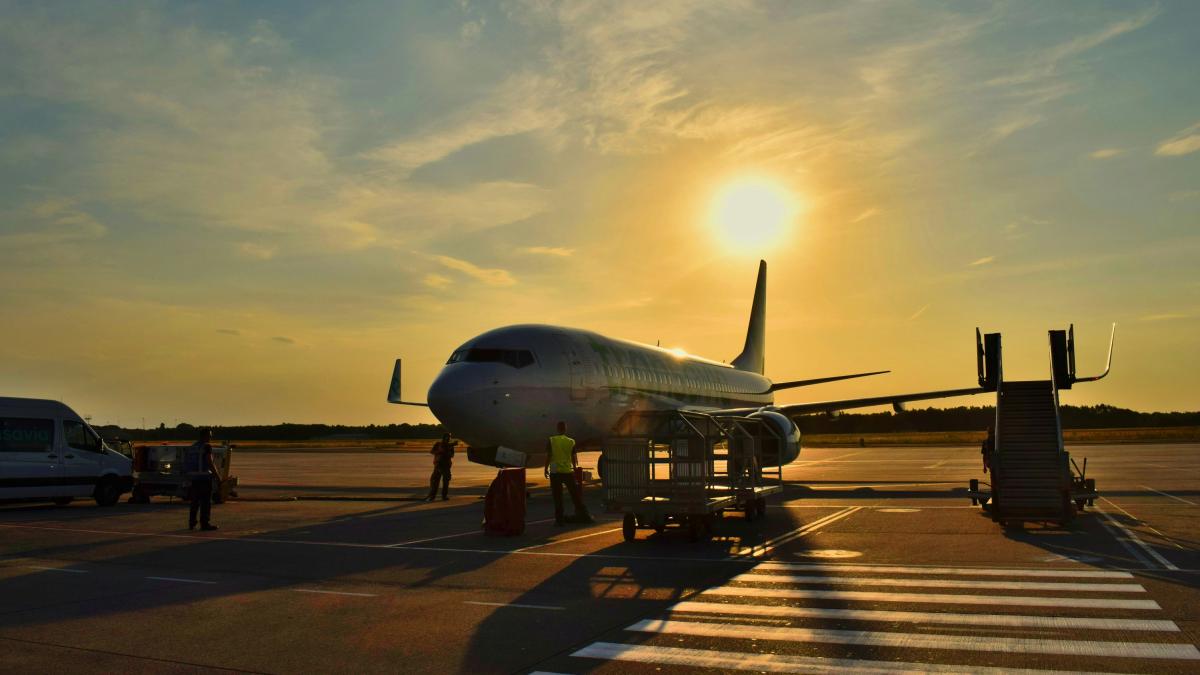 Alertă aeriană de nivel roșu în Lituania din cauza unui obiect zburător neidentificat