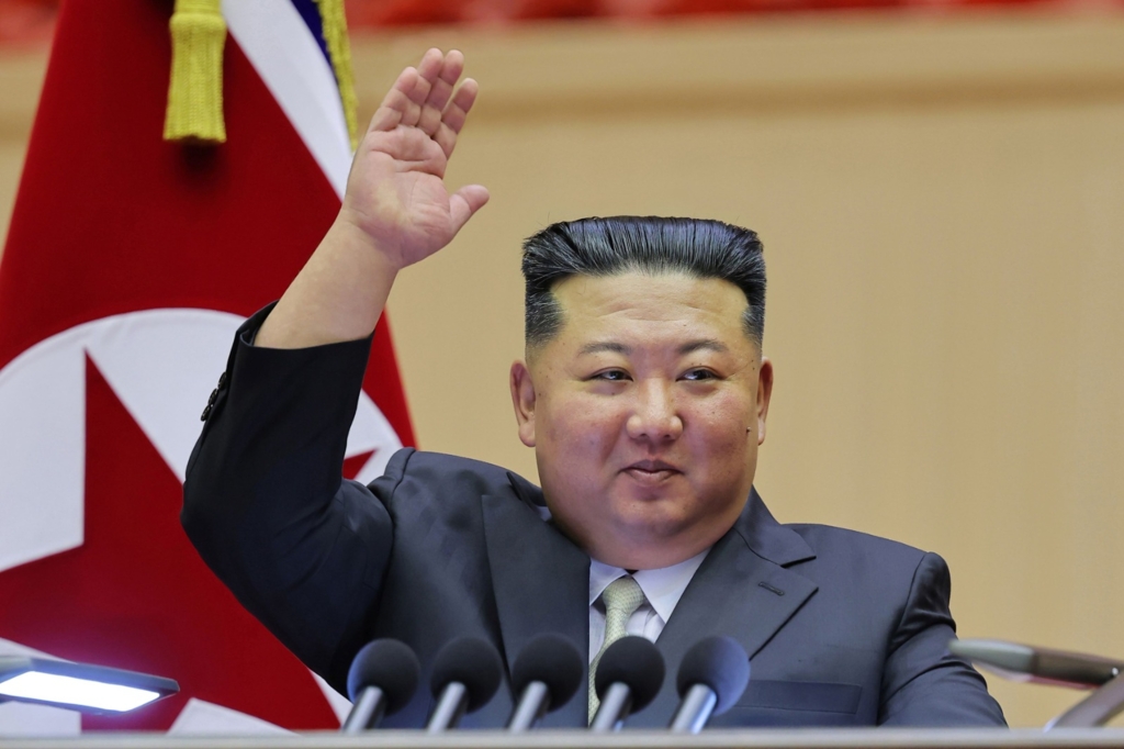 Speculații privind starea de sănătate a lui Kim Jong-un: zvonuri despre o hemoragie cerebrală și transferul în China