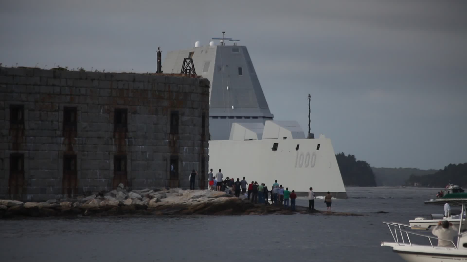 Tensiuni în Marea Chinei de Sud: China a trimis nave militare după pătrunderea navei americane Charleston