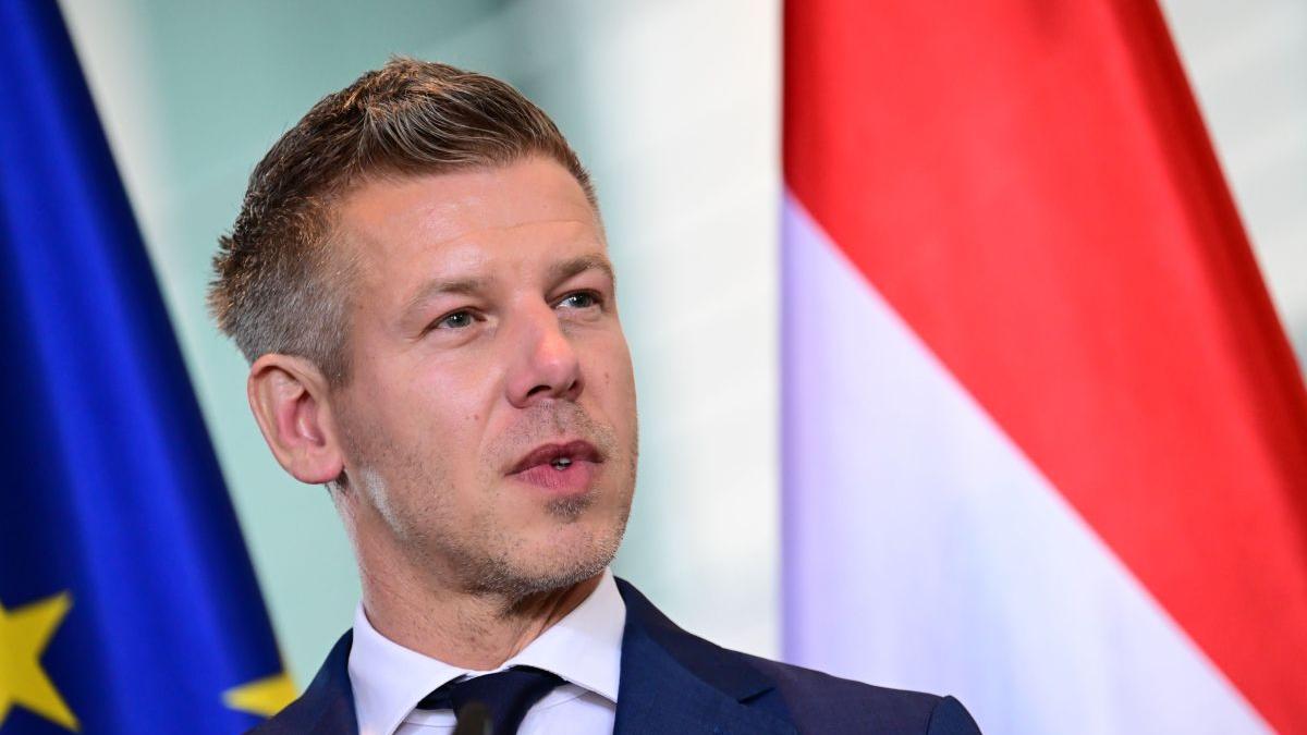 Péter Magyar critică gestionarea finanțelor publice din România și Franța
