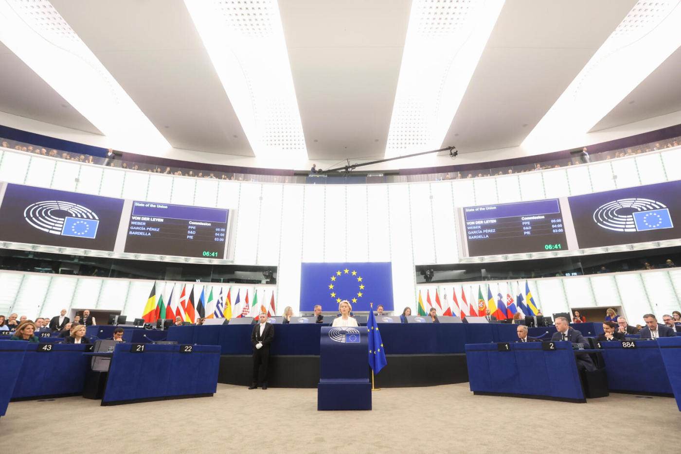 Blocaj diplomatic în UE: Germania, Italia, Franța și Grecia resping statutul de membru asociat pentru Canada