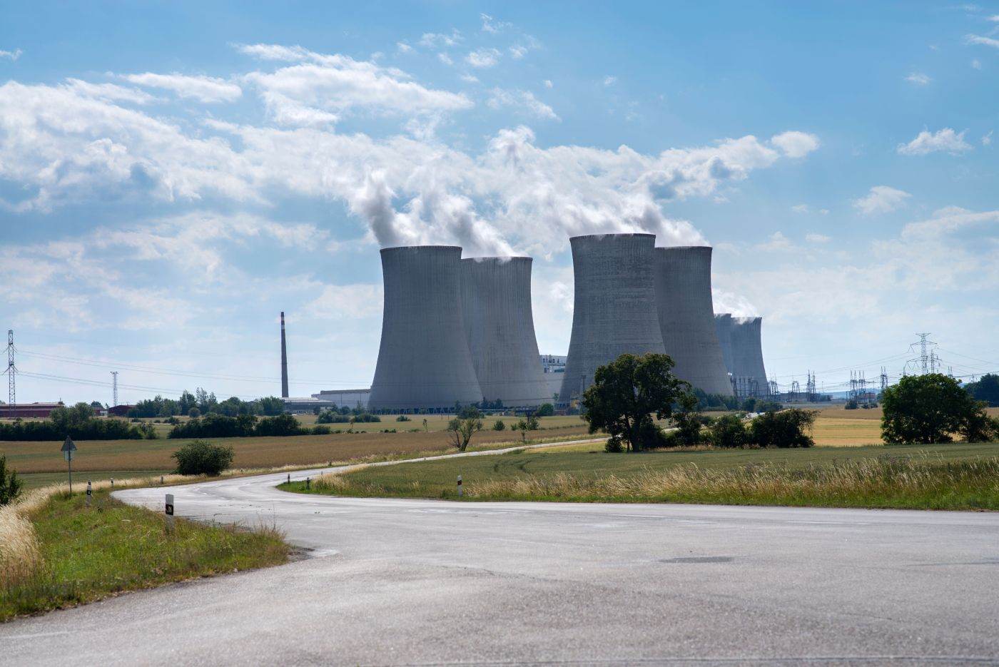 Greenpeace acuză Rusia de sabotarea alimentării cu energie a centralei nucleare Zaporojie
