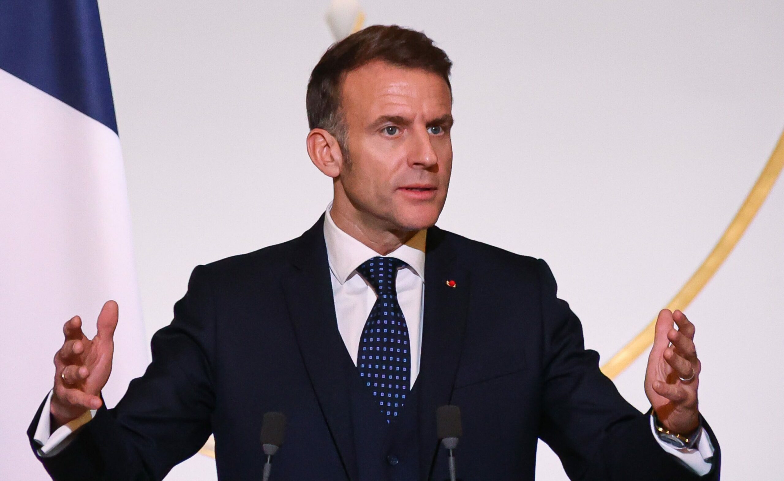 Emmanuel Macron cere implementarea unui plan de protejare a infrastructurii critice împotriva amenințărilor rusești