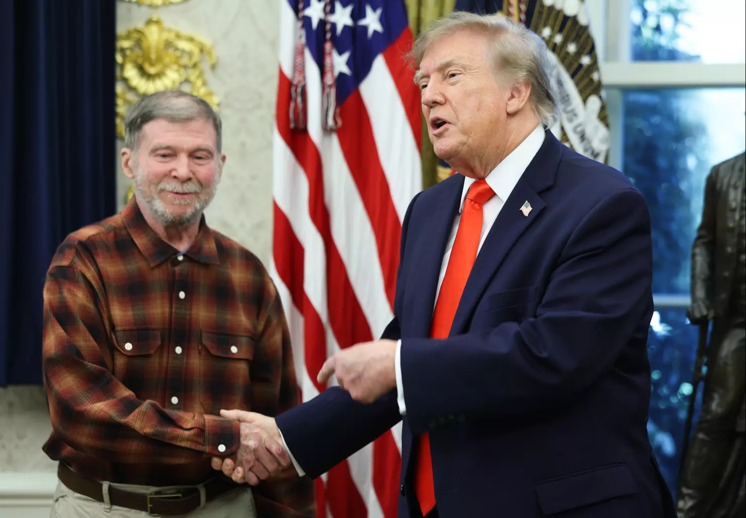 Donald Trump critică solicitările de sancțiuni împotriva Rusiei în contextul eliberării lui Stephen Hubbard