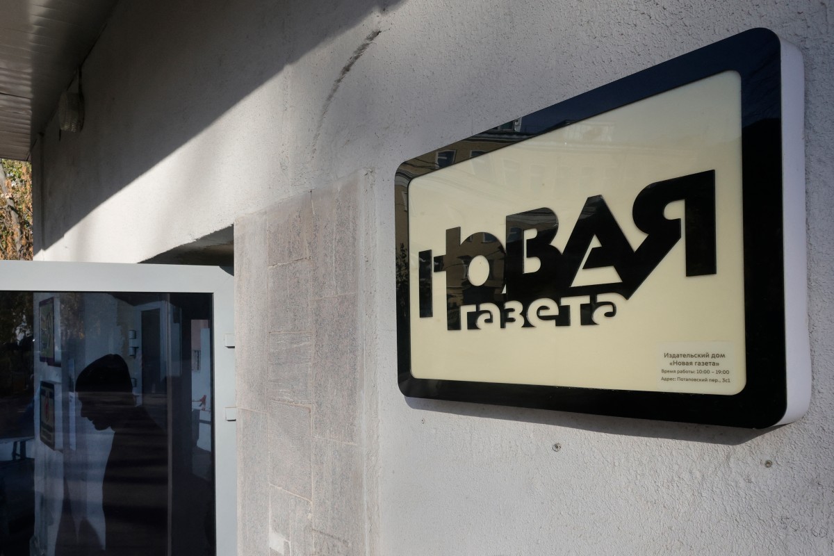 Închiderea Novaia Gazeta: Redacția anunță sfârșitul activității sub presiunea serviciilor de informații rusești