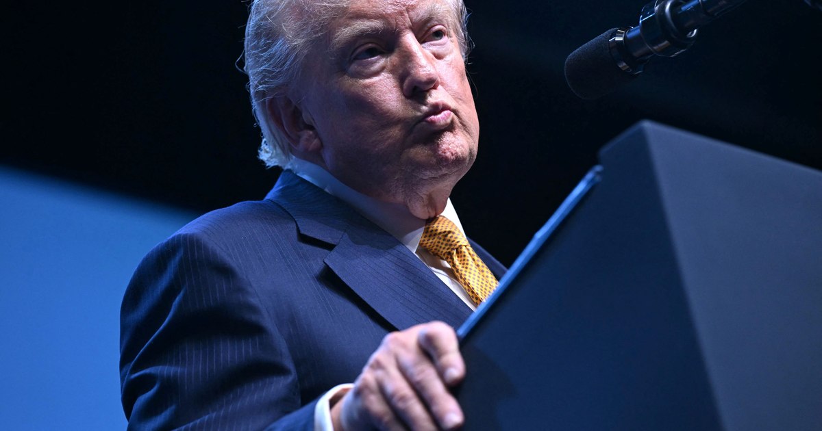 Donald Trump restricționează accesul la Casa Albă pentru CNN, MSNOW și Politico
