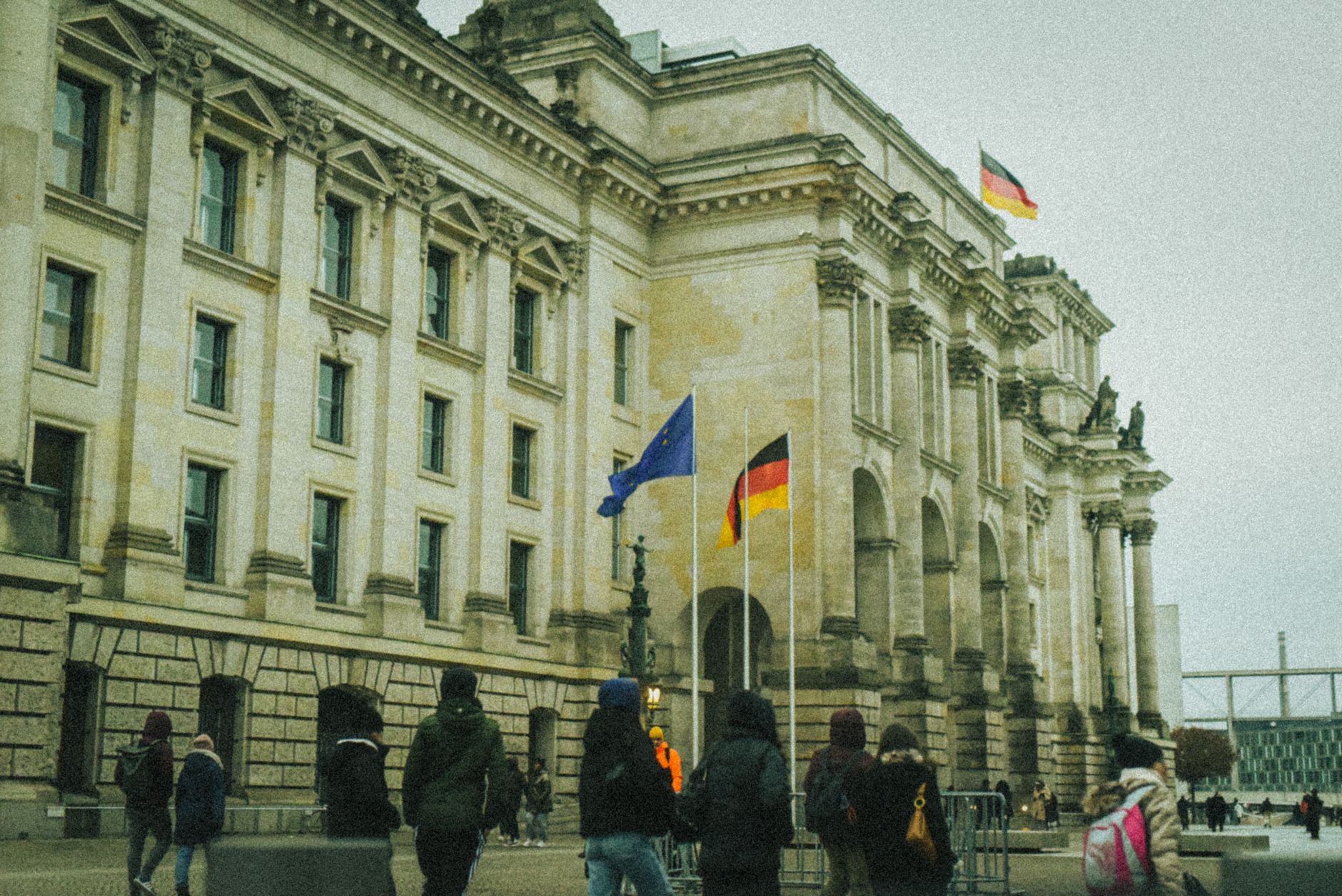 Impactul alegerilor regionale din Berlin și Mecklenburg-Pomerania Inferioară asupra poziției lui Friedrich Merz