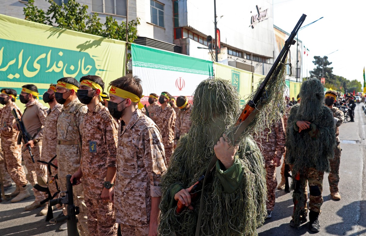 Implicarea IRGC în zona Bab al-Mandeb: instalarea de radare și excavarea de tuneluri prin intermediul Houthi