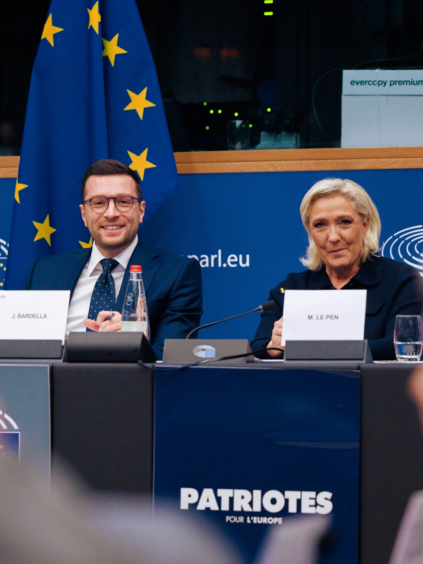 Schimbare de poziție la Rassemblement National: Marine Le Pen și Jordan Bardella condamnă acțiunile Rusiei