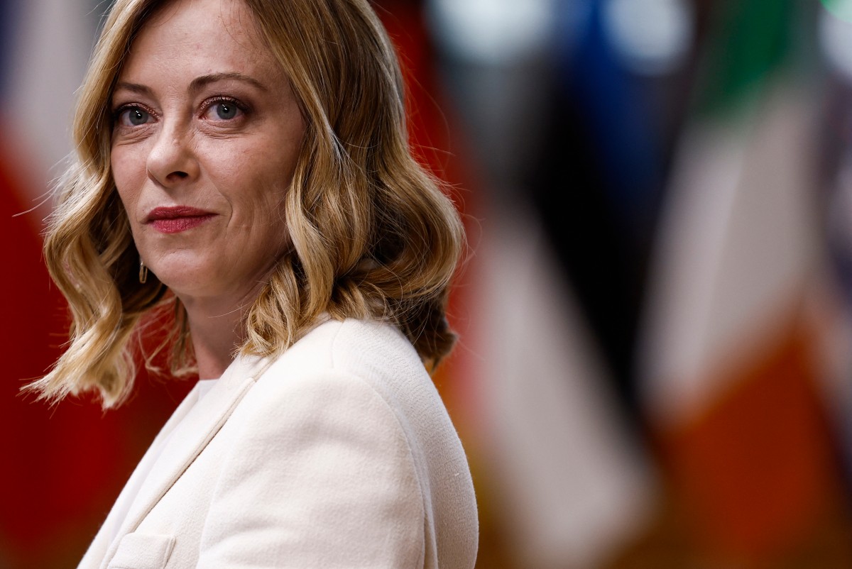 Italia pregătește restricții privind numărul de elevi străini și interzicerea vălurilor în școli