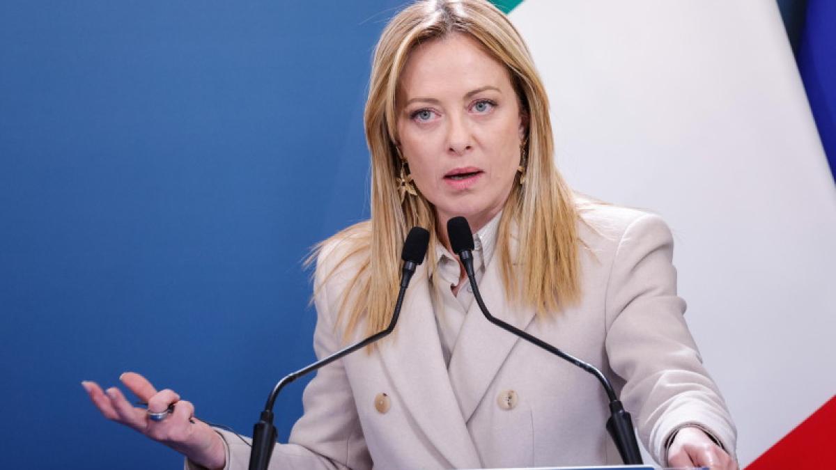 Giorgia Meloni propune limitarea numărului de elevi străini în clasele din Italia