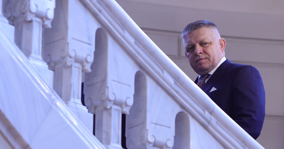 Robert Fico refuză implicarea militară a Slovaciei într-un eventual conflict direct între NATO și Rusia