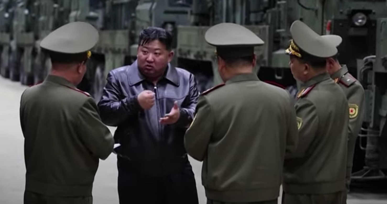 Coreea de Nord anunță testarea unei arme de tip nou sub supravegherea lui Kim Jong Un