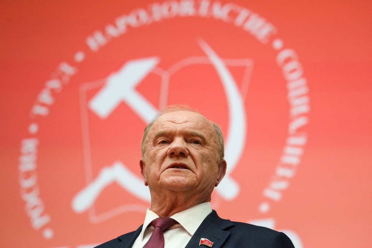 Liderul comuniștilor din Rusia avertizează că războiul și criza economică pot duce la o revoluție