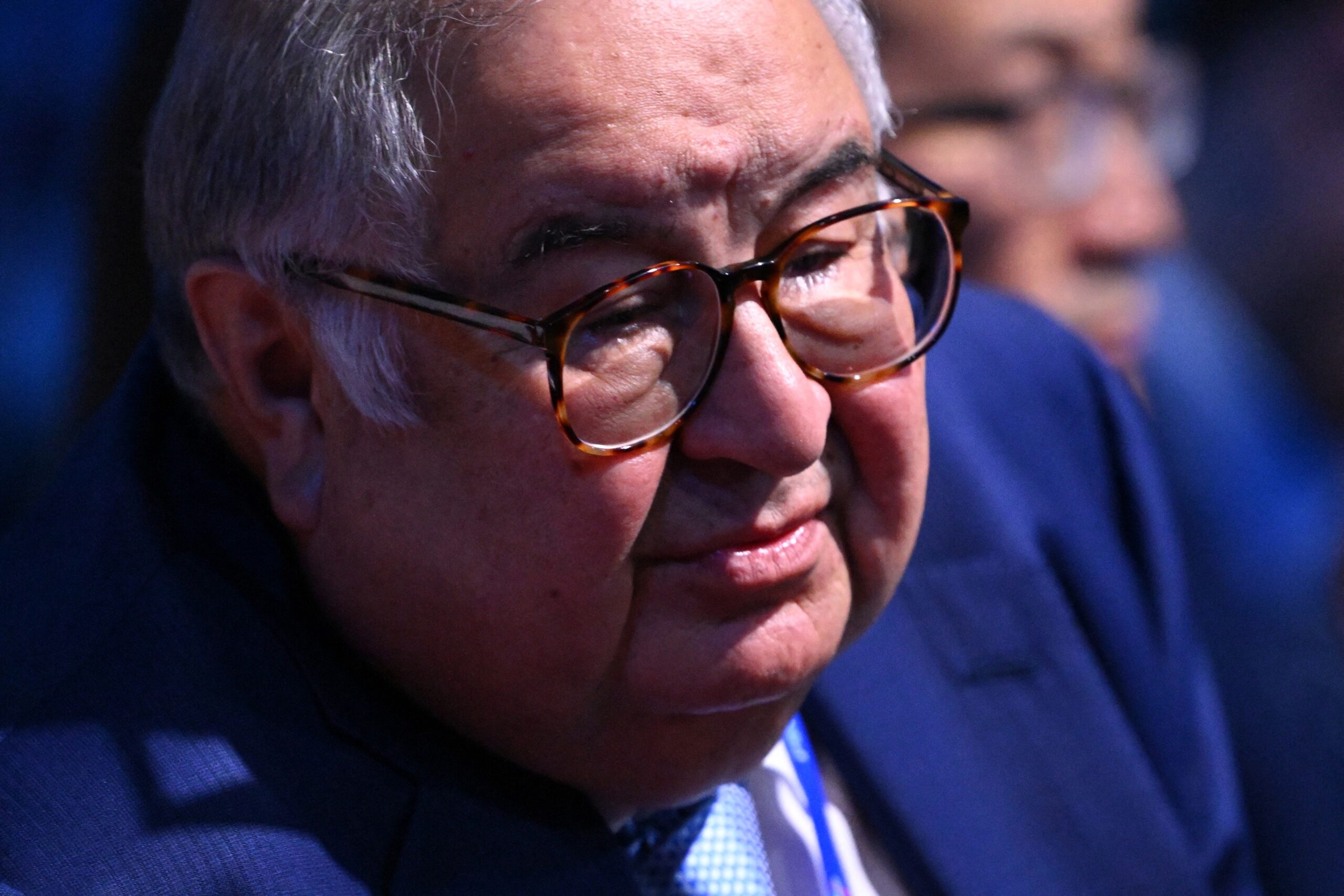 Letonia refuză compromisul UE privind excluderea oligarhilor Usmanov și Fridman din regimul de sancțiuni
