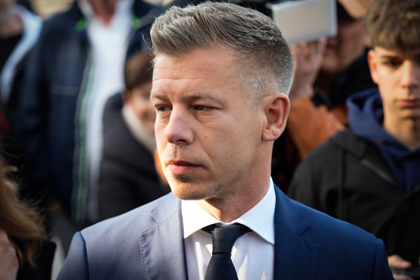 Procurorii maghiari solicită ridicarea imunității pentru premierul Péter Magyar și doi foști miniștri