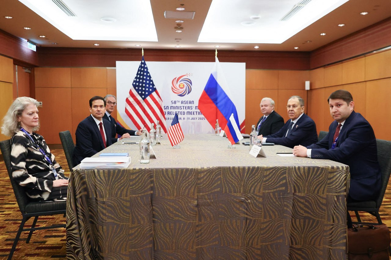 Diplomația SUA și Rusia: Marco Rubio și Serghei Lavrov se întâlnesc la New York pentru viitorul negocierilor de pace