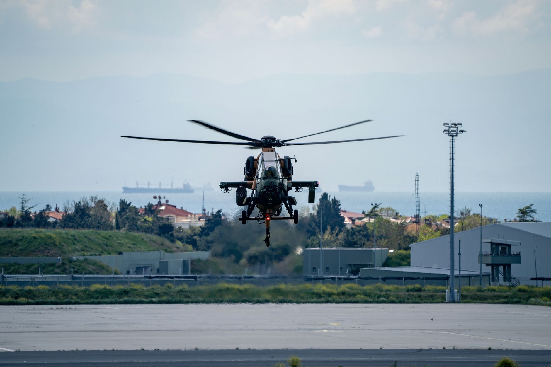 Elicopter militar rusesc Mi-8 a încălcat spațiul aerian al Poloniei în apropierea graniței cu Kaliningrad
