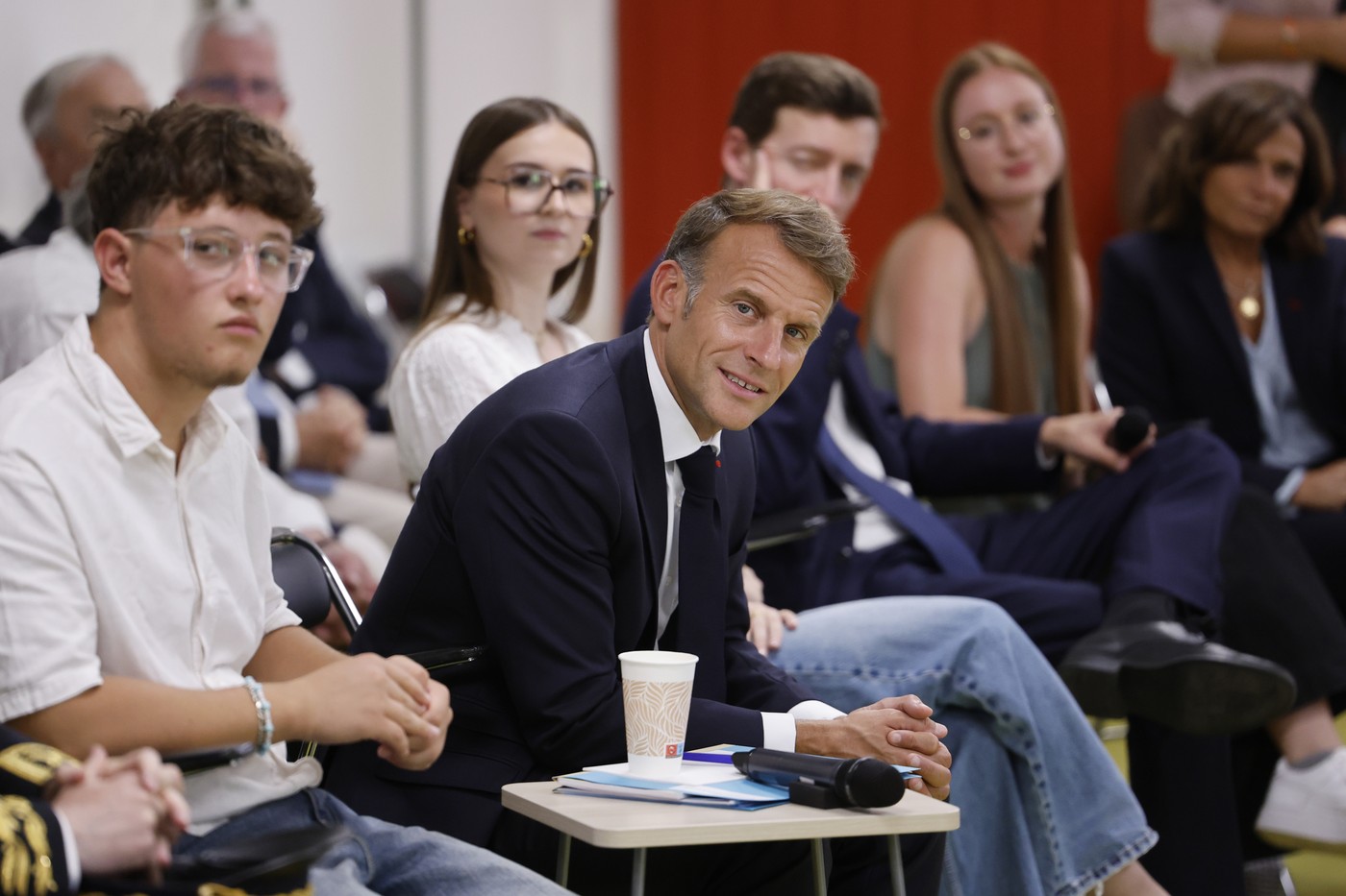 Reacția lui Emmanuel Macron la proiectul lui Donald Trump de a construi un Arc de Triumf la Washington