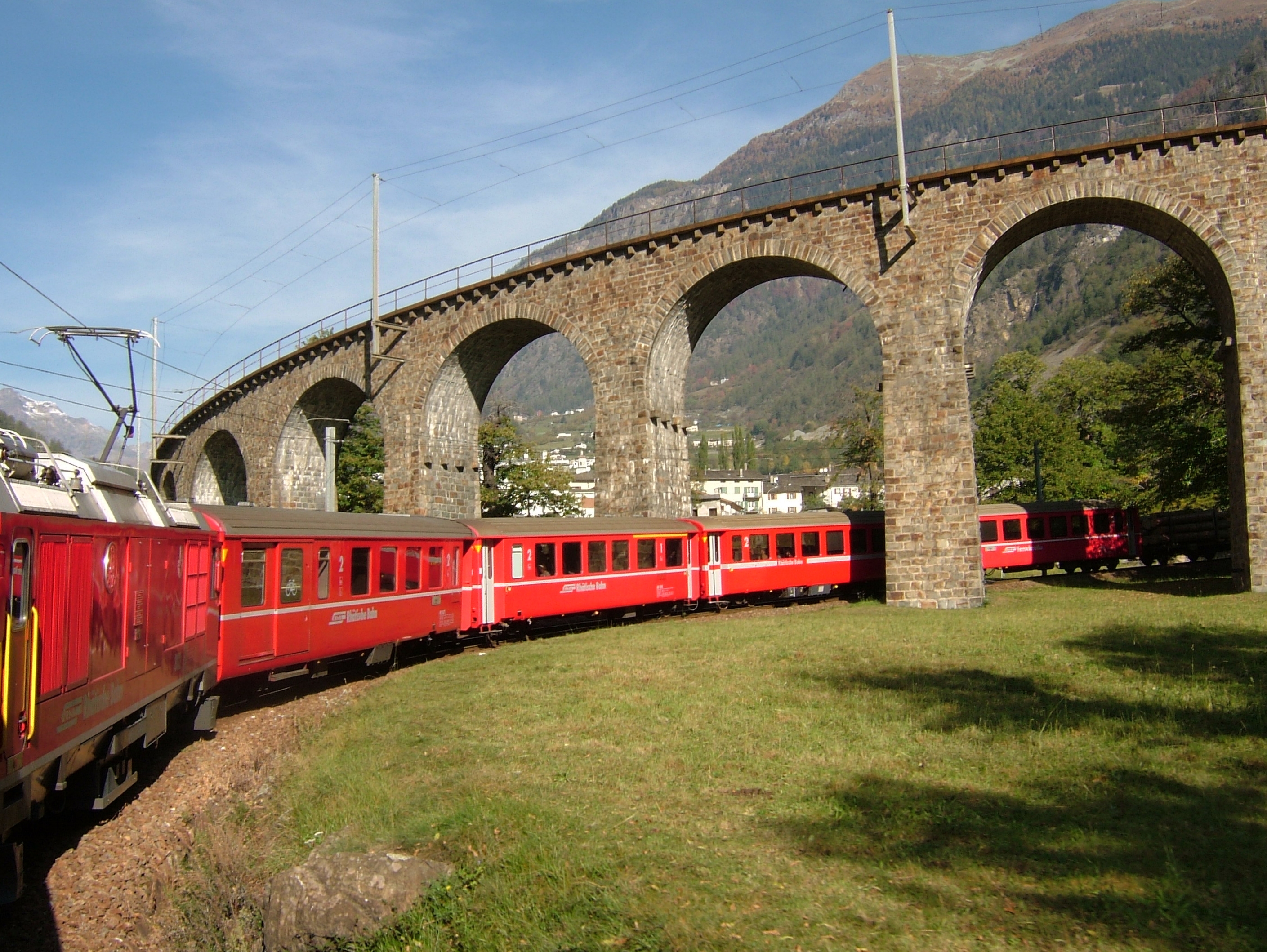 Atac rusesc asupra unei locomotive în apropierea graniței cu Polonia, după trecerea lui Boris Johnson