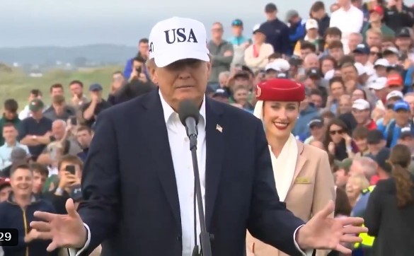 Donald Trump anunță eliminarea taxelor vamale aplicate whisky-ului irlandez de către SUA