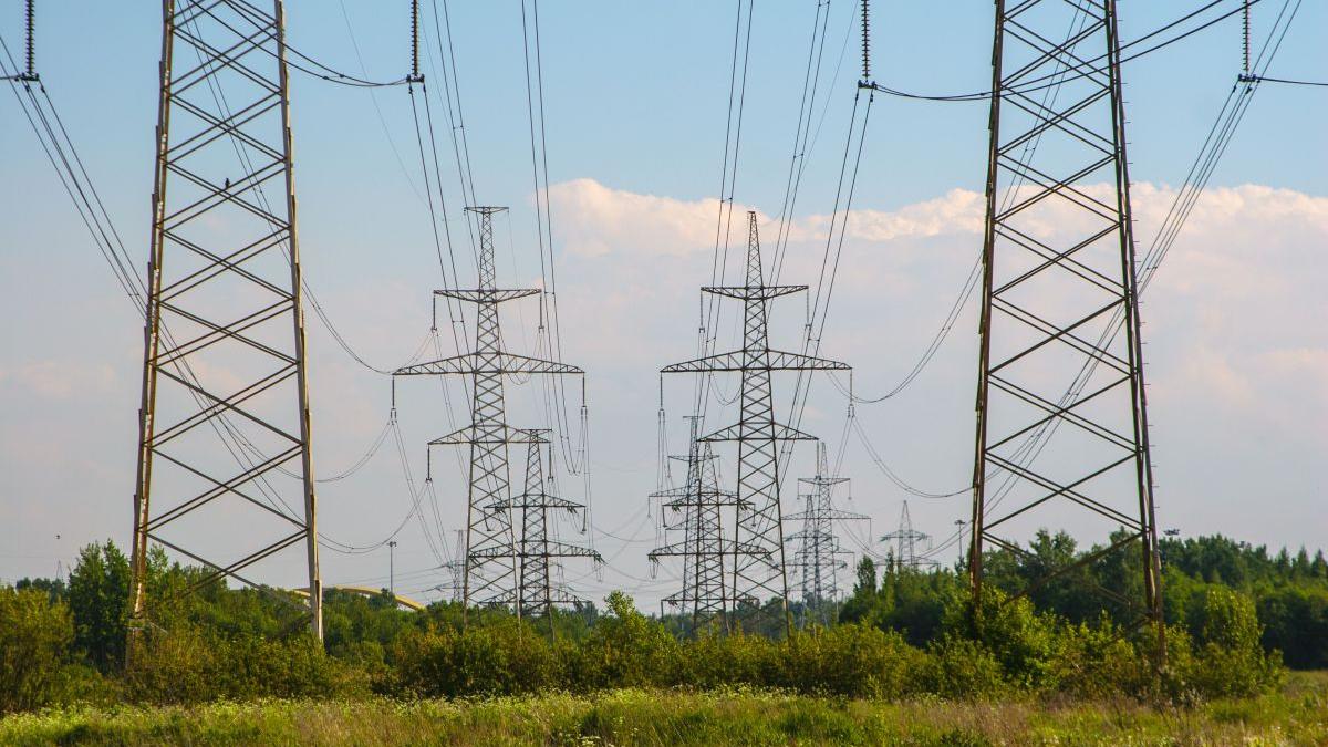 Conflict la Bruxelles privind reforma tarifelor de energie: Franța și Germania contestă propunerea Comisiei Europene