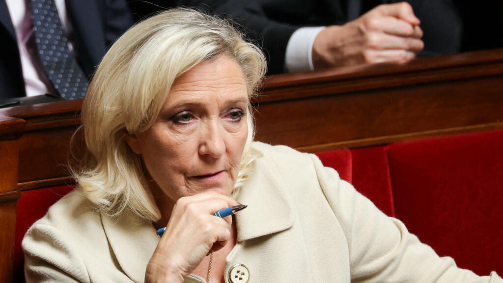 Marine Le Pen amână retragerea Franței din comandamentul integrat al NATO din cauza războiului din Ucraina