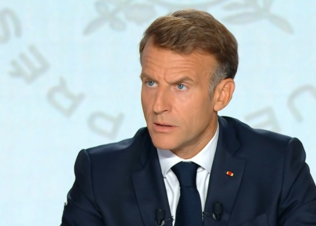 Emmanuel Macron avertizează cu o nouă mobilizare rusă de 300.000 de oameni pentru cucerirea Donbasului