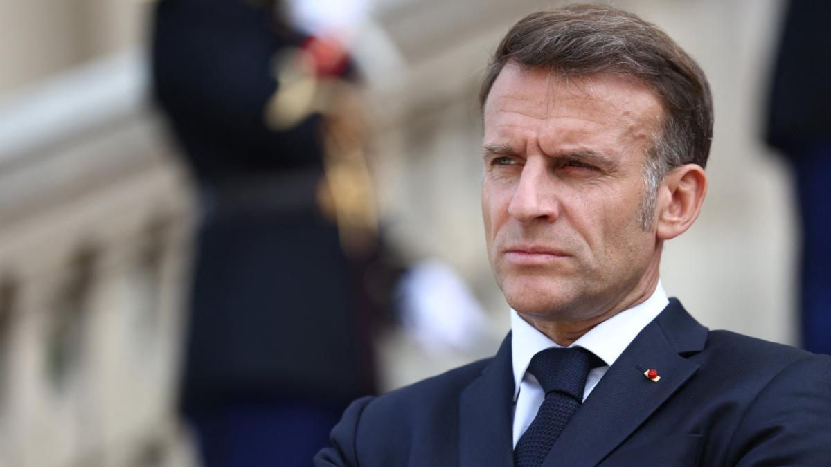 Mobilizarea militară a Franței în Arabia Saudită pentru stabilizarea prețurilor la combustibil