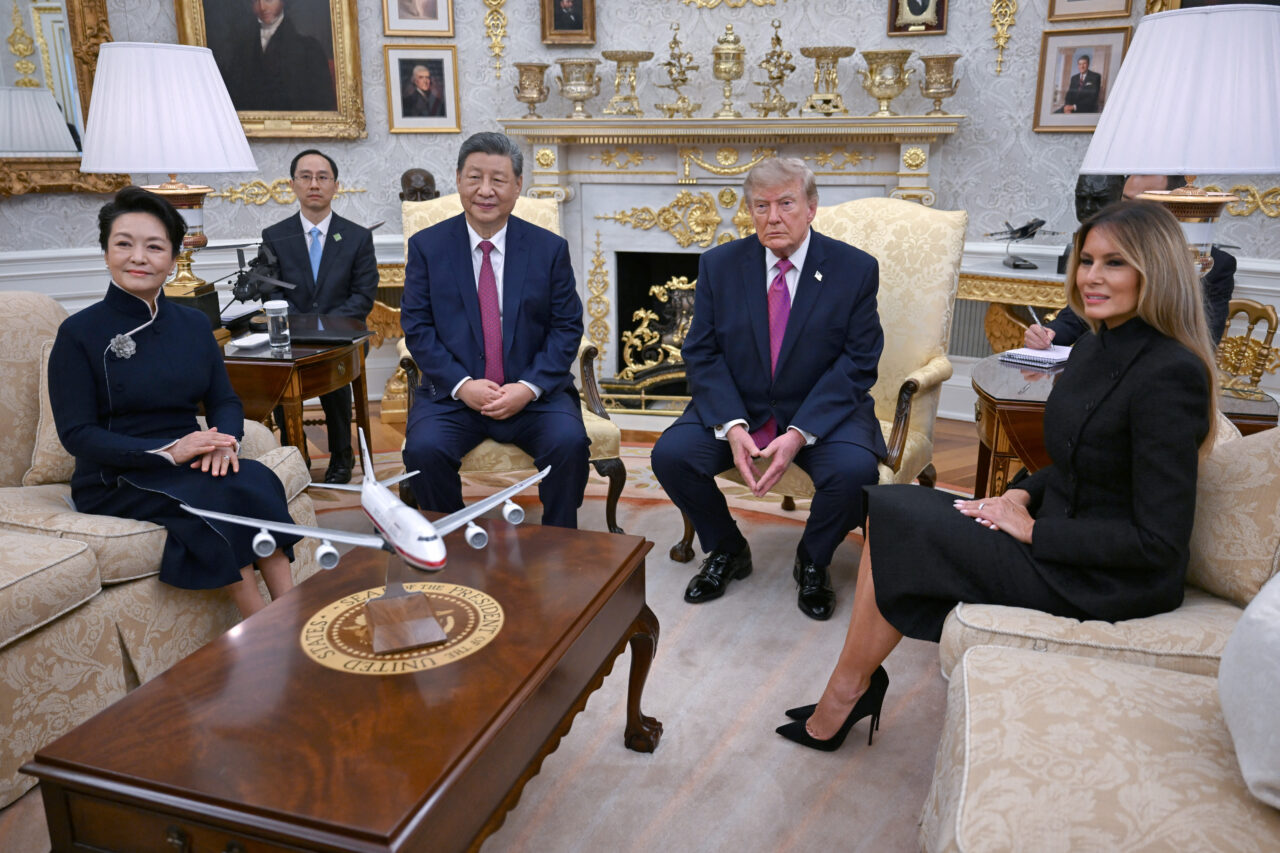 Summitul de la Casa Albă: Trump și Xi Jinping caută prevenirea unei confruntări directe între marile puteri