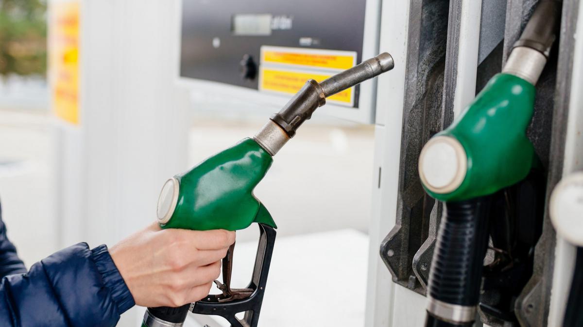 Impactul potențial al restricțiilor de export din SUA asupra prețului motorinei în România
