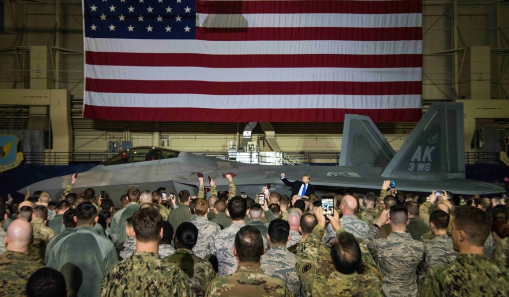 Polonia propune finanțarea directă a trupelor americane pentru stabilirea unei baze militare permanente