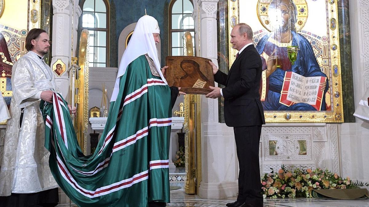 Simbolism religios pe frontul din Ucraina: Rusia utilizează moaștele lui Dmitri Donskoi pentru mobilizarea trupelor