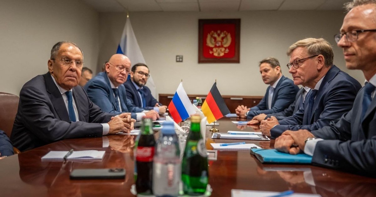 Germania avertizează Moscova împotriva escaladării prin dialog direct între șefii diplomației