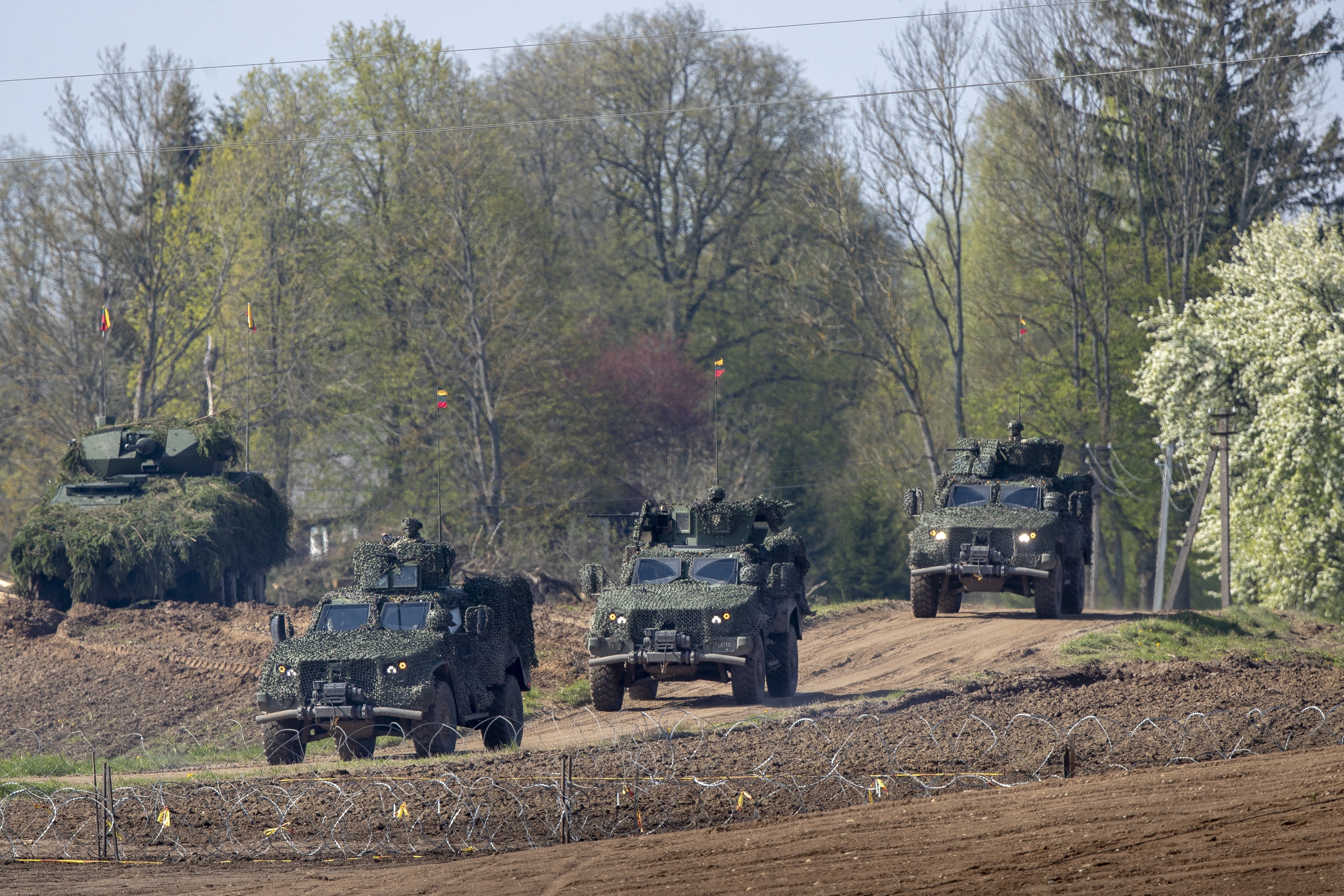 Polonia și Lituania coordonează planuri de evacuare a populației în cazul unei crize militare