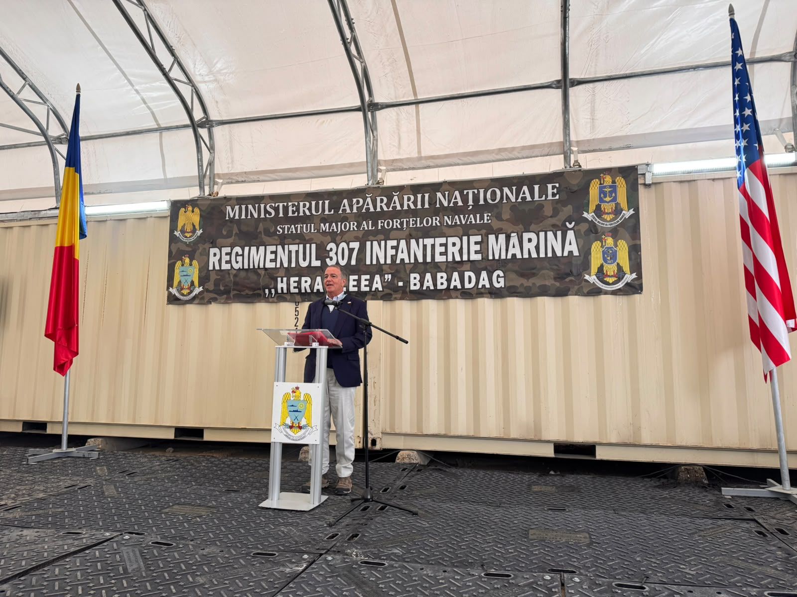 Consolidarea flancului estic: România primește primele vehicule amfibii de asalt AAV de la SUA
