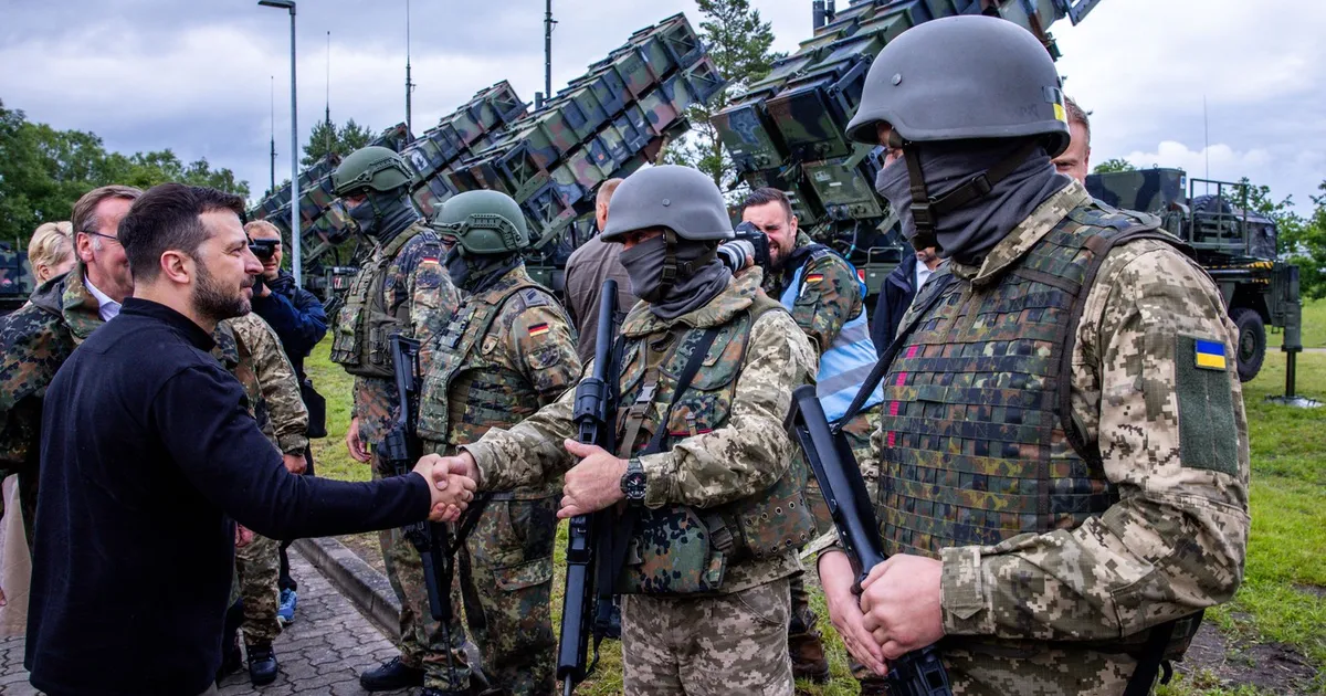 Mecanism de compensare pentru statele UE care au trimis arme Ucrainei: UE deblochează fonduri masive