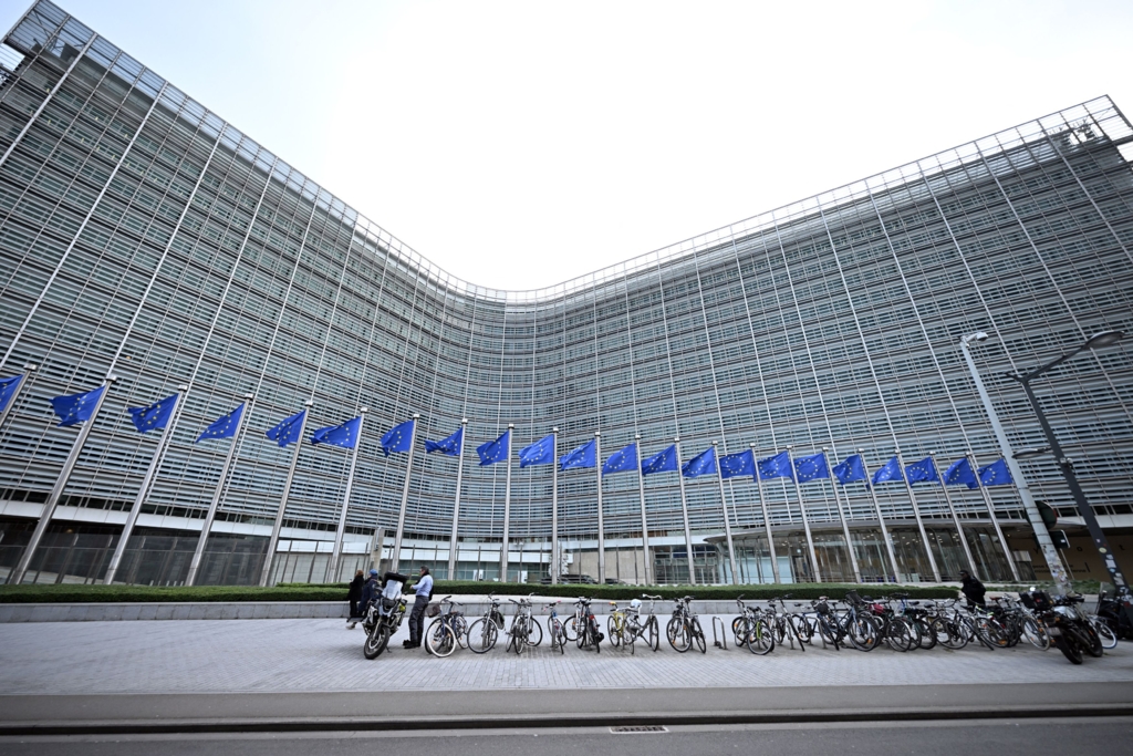 Uniunea Europeană aprobă cinci proiecte strategice de apărare, incluzând măsuri pentru Flancul Estic