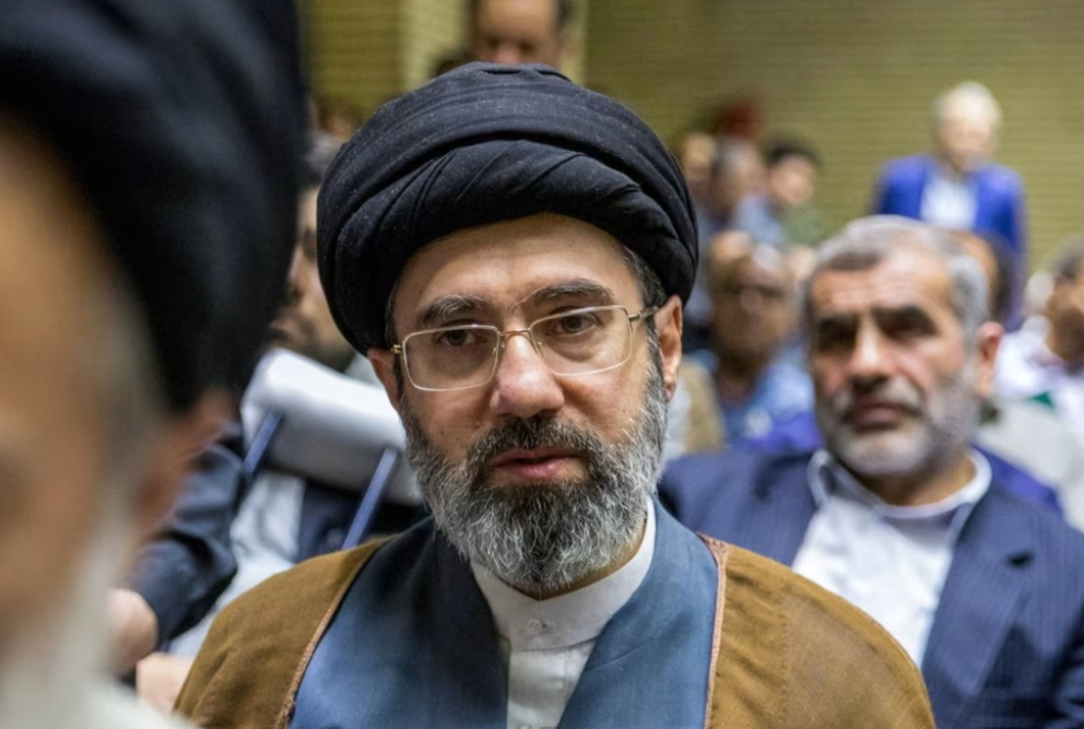 Liderul suprem al Iranului, Mojtaba Khamenei, prezice retragerea SUA din Orientul Mijlociu și din Strâmtoarea Ormuz