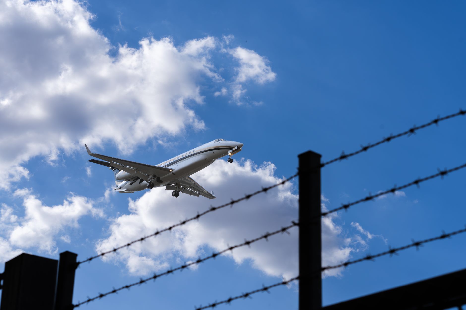 Ancheta privind amenințarea la baza aeriană Fairford: nu au fost identificate dispozitive explozive
