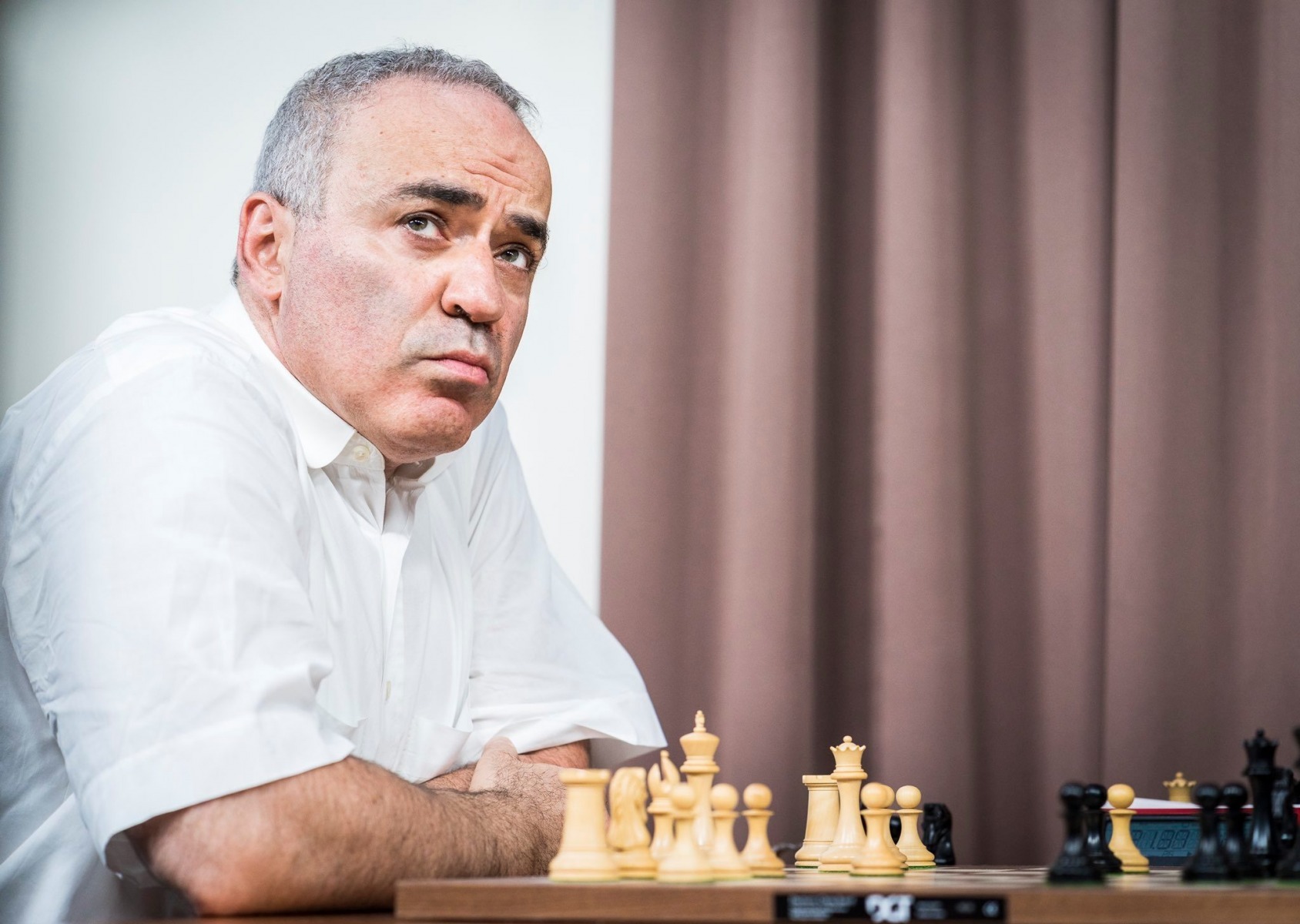 Planuri de asasinare a disidenților ruși în SUA și Europa: Rusia viza Garry Kasparov și Ilia Ponomarev